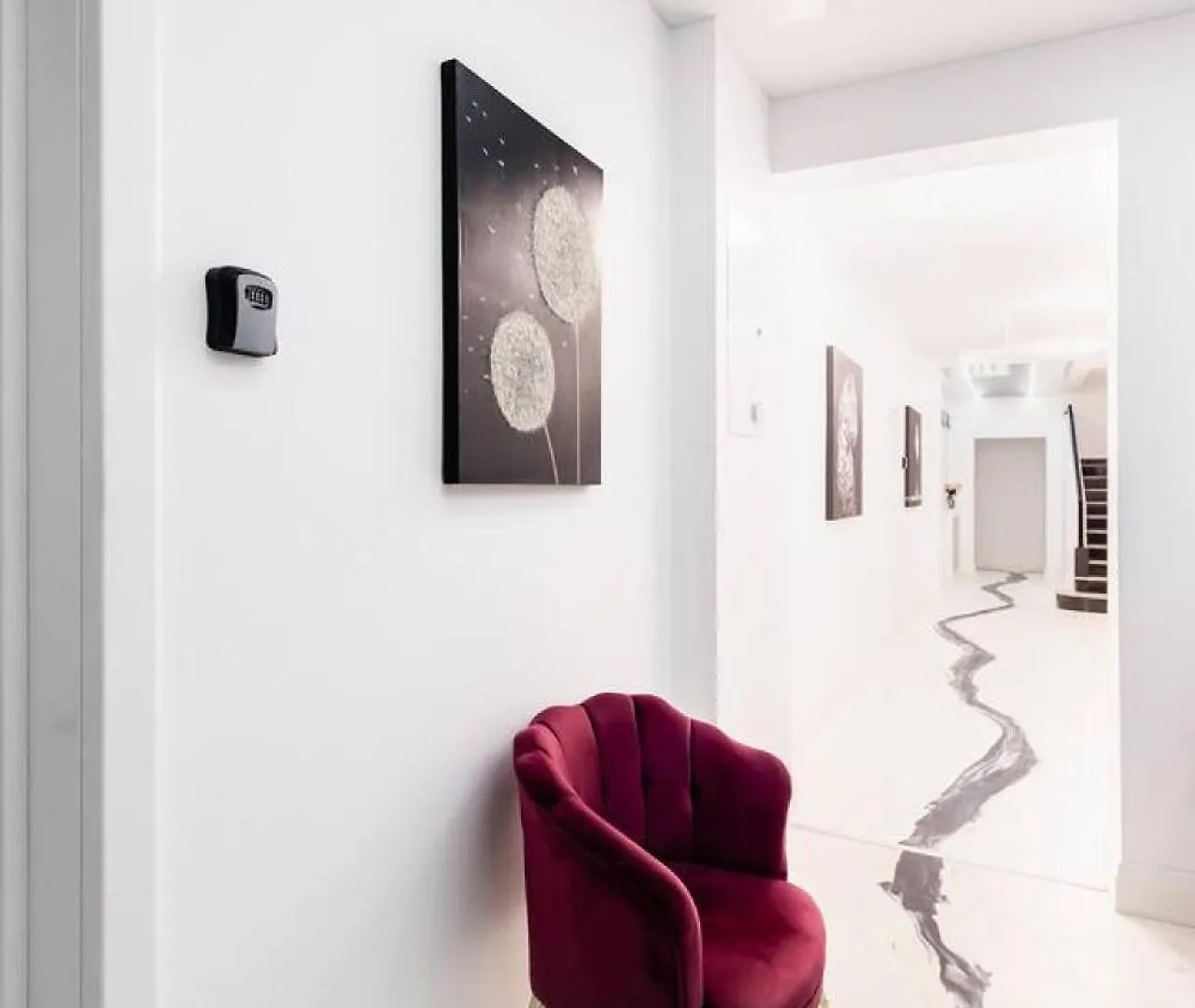 Bucharest Studios Beijing Room 0*,  Romania
