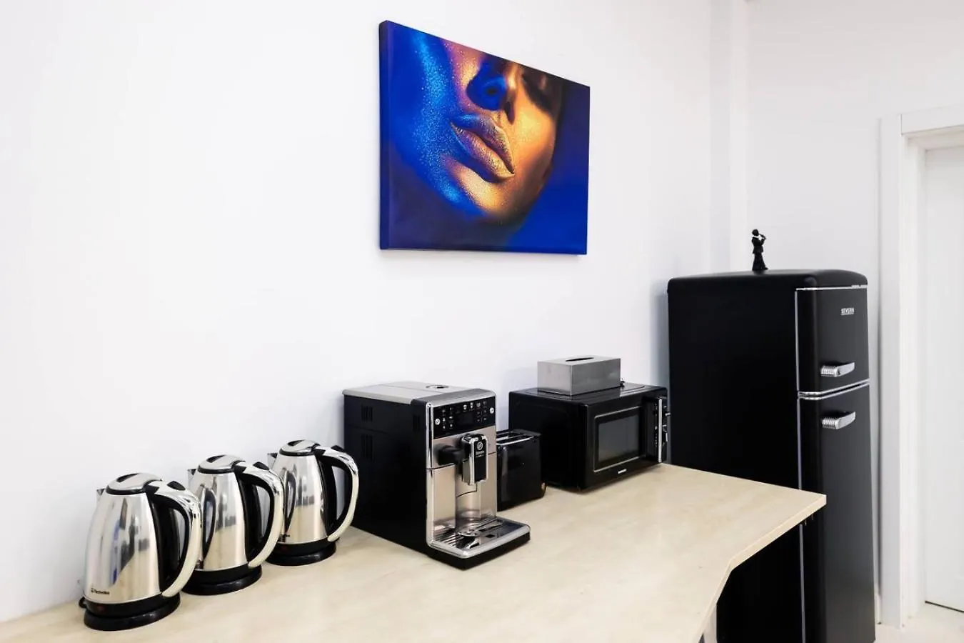 Bucharest Studios Beijing Room
